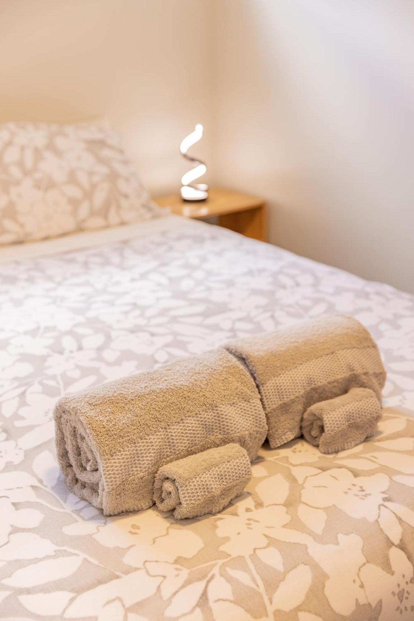 Back Garden Flat With Free On Street Parking And Fiber Wifi - 15 Mins To Ferry, Stadium, Cbd ويلينغتون المظهر الخارجي الصورة